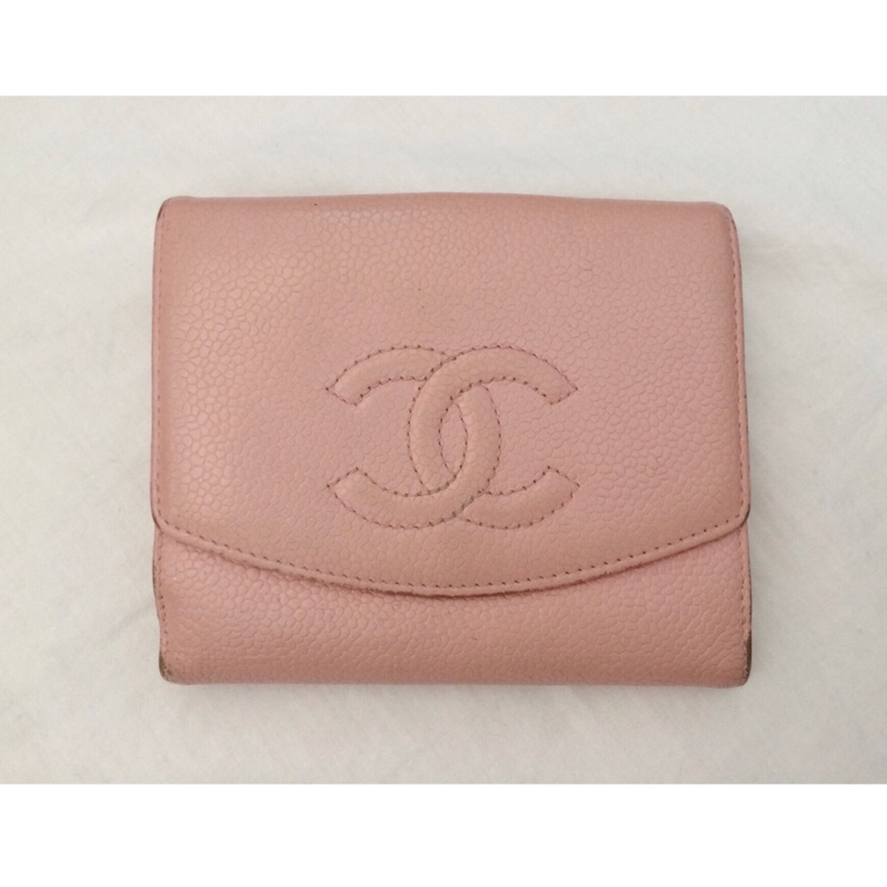 Chanel Caviar Leather Wallet - Picture 1 of 8